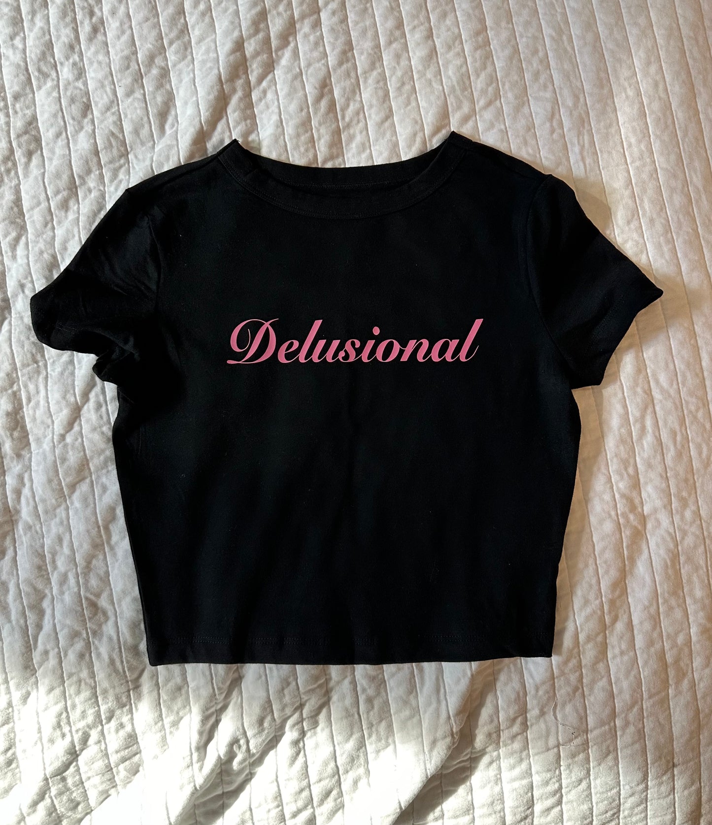 delusional tee