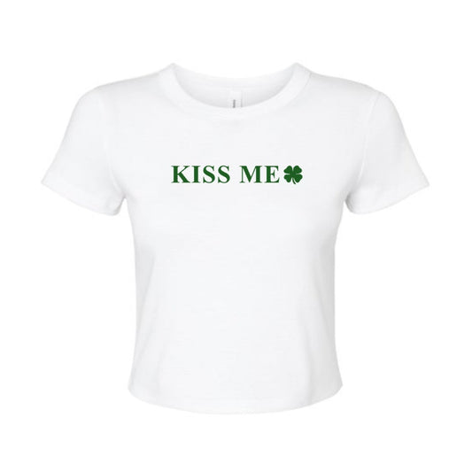kiss me baby tee
