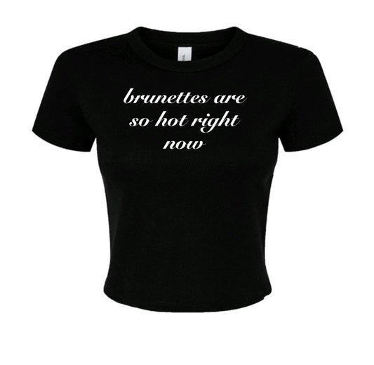 brunettes > (cursive)